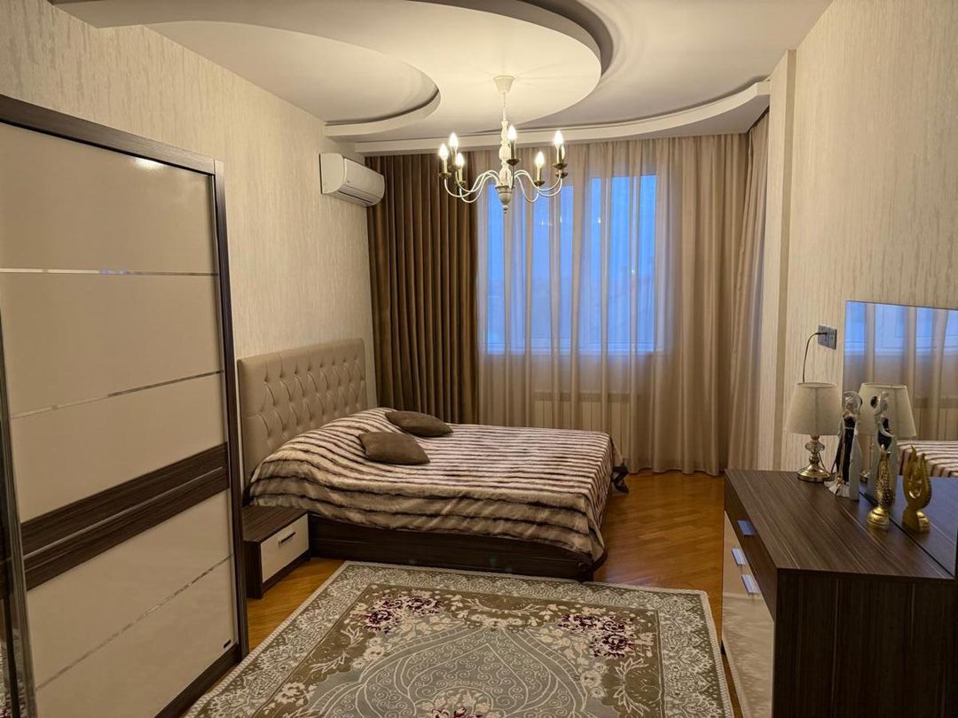 Satılır 3 otaqlı yeni tikili 120 m² — Mənzil, Bakı (4)