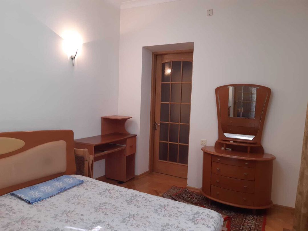 Satılır 4 otaqlı köhnə tikili 106 m² — Mənzil, Bakı (5)