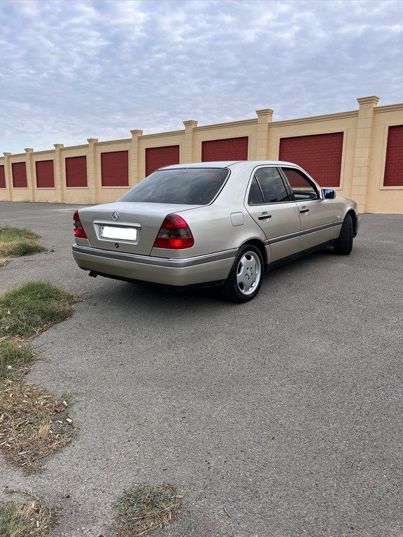 Mercedes C 200, 2.0 L, 1996 il, 310 000 km — Avtomobillər, Sumqayıt (11)