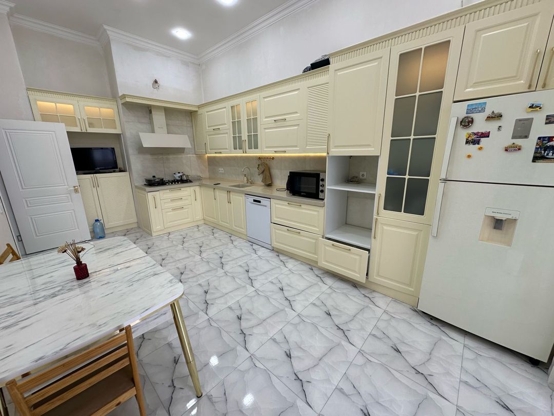 Satılır 3 otaqlı yeni tikili 140 m² — Mənzil, Bakı (3)
