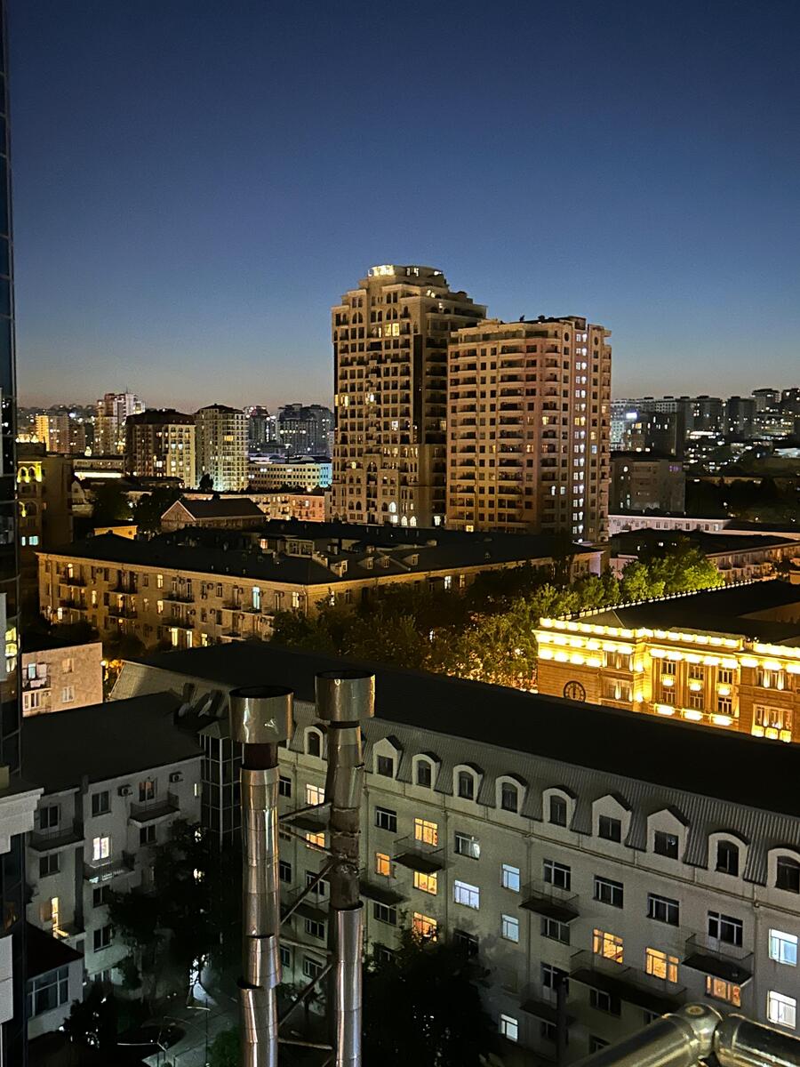 İcarəyə verilir 3 otaqlı yeni tikili 120 m² — Mənzil, Bakı (11)