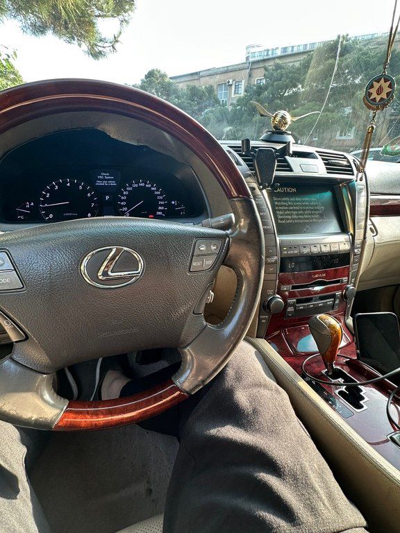 Lexus LS 460, 4.6 L, 2007 il, 273 000 km — Avtomobillər, Bakı (7)