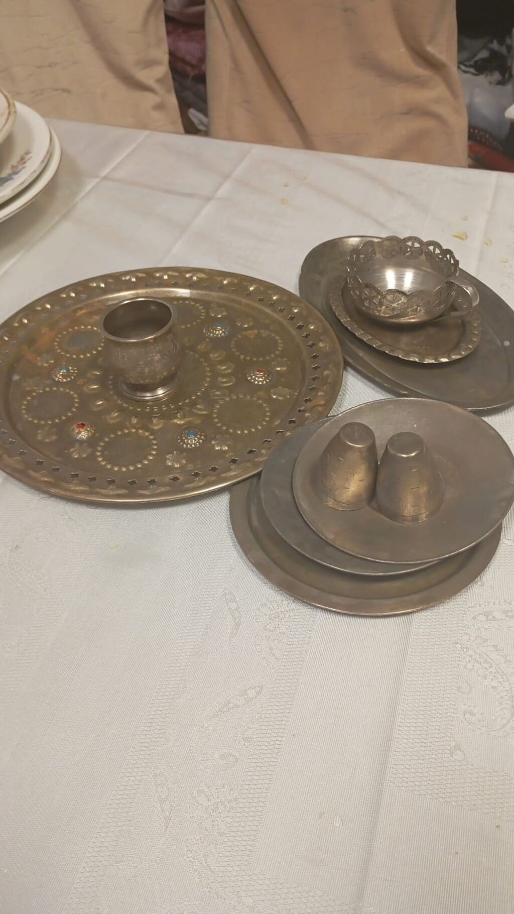 Misgər işi mis/nikellənmiş metal qab-qacaq dəsti - Şərq üslubunda — Qablar, Digah