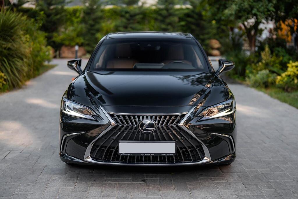 Lexus ES 300h, 2.5 L, 1.3 kWh, 2023 il, 19 000 km — Avtomobillər, Bakı (10)
