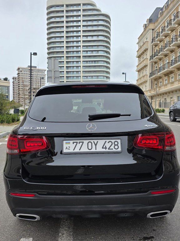 Mercedes GLC 300, 2.0 L, 2022 il, 71 000 km — Avtomobillər, Bakı (5)