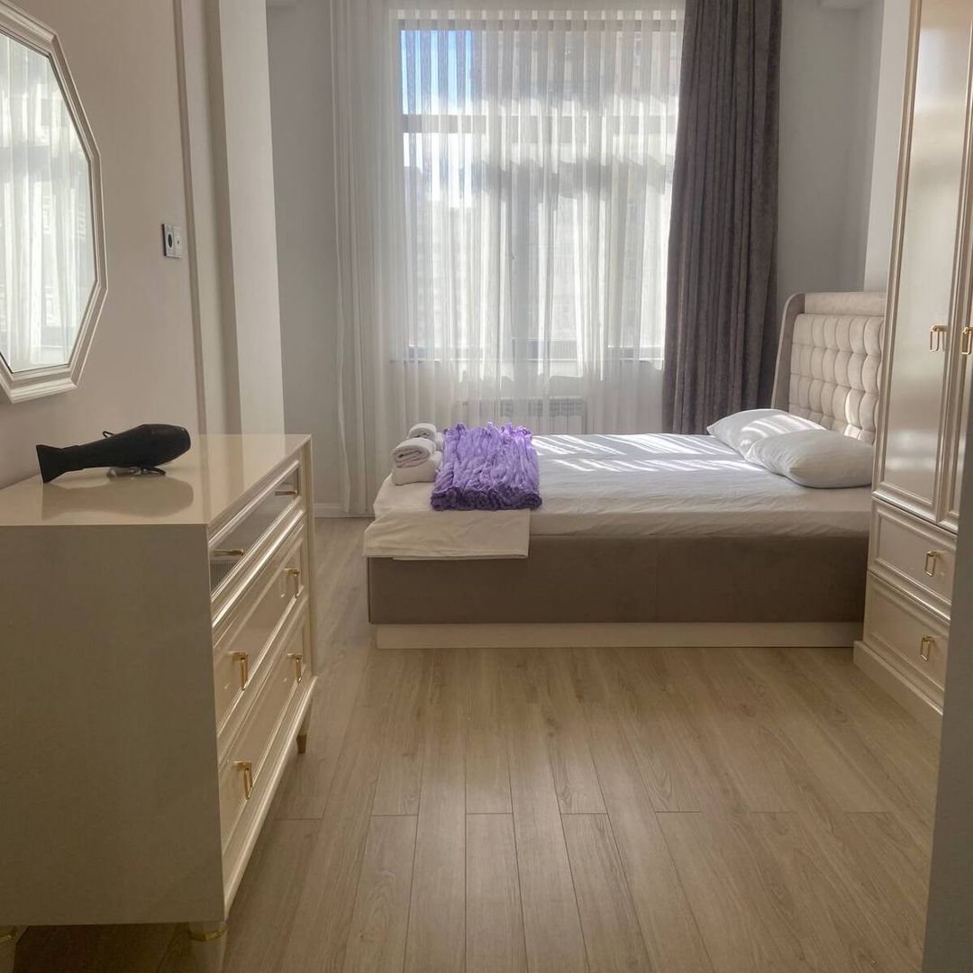 İcarəyə verilir 2 otaqlı yeni tikili 80 m² — Mənzil, Bakı (2)