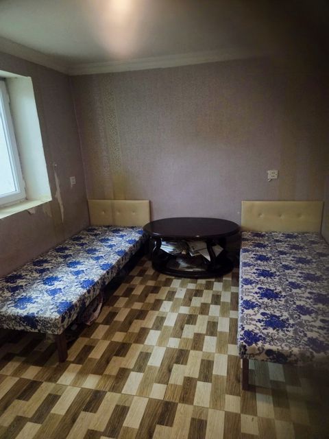 Həyət evi kirayə verilir, İnqilab qəs — Bakı