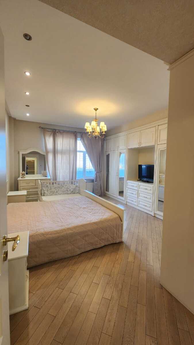 Satılır 4 otaqlı yeni tikili 186 m² — Mənzil, Bakı (10)