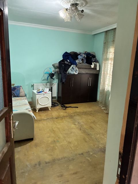Satılır 4 otaqlı həyət evi/bağ evi 90 m² — Bakı