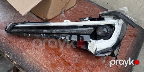 Sol, Yaxın və uzaq vuran işıqlar Toyota, 2024 il, Orijinal, İşlənmiş — Bakı