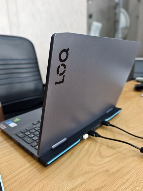Lenovo LOQ 15IRH8 i5-12450H RTX 3050 6GB — Bakı