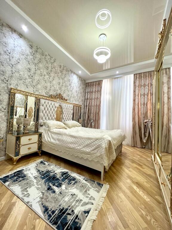 Satılır 6 otaqlı yeni tikili 360 m² — Mənzil, Bakı (7)