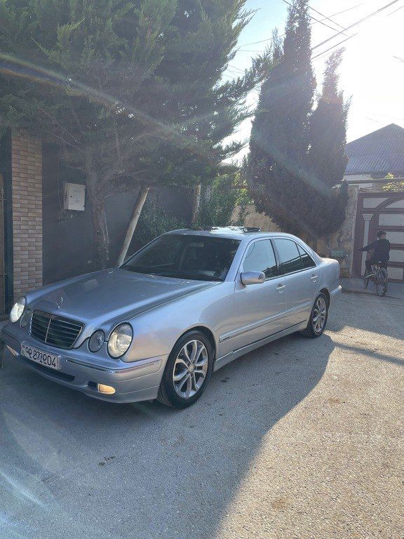 Mercedes E 200, 2.0 L, 2000 il, 383 000 km — Avtomobillər, Bakı (4)