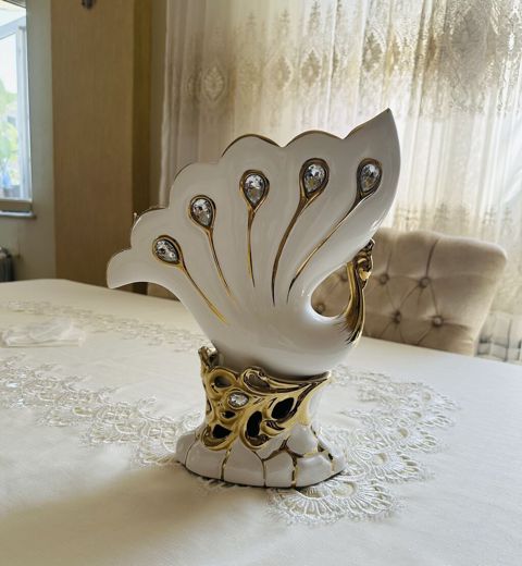 Bir vaza — Bakı