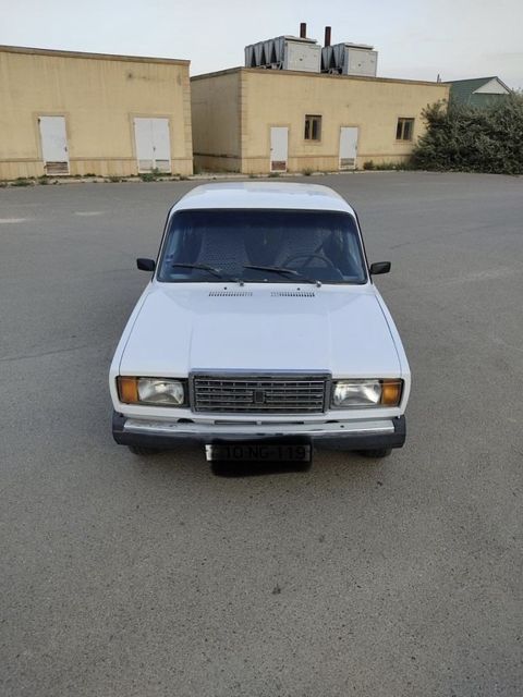 Lada (VAZ) 2107, 1.6 L, 2004 il, 300 000 km — Neftçala