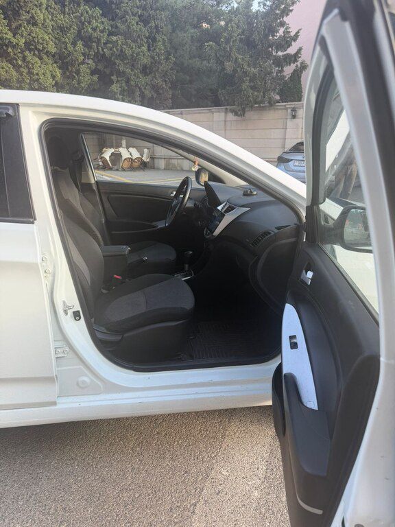 Hyundai Accent, 1.4 L, 2012 il, 174 500 km — Avtomobillər, Bakı (8)