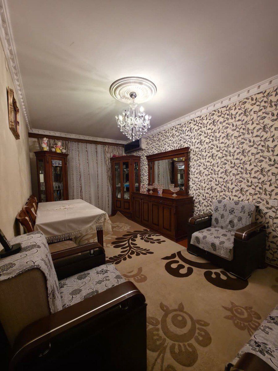 Satılır 6 otaqlı köhnə tikili 123 m² — Mənzil, Bakı (4)