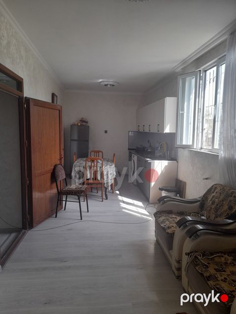 Satılır 4 otaqlı həyət evi/bağ evi 95 m²