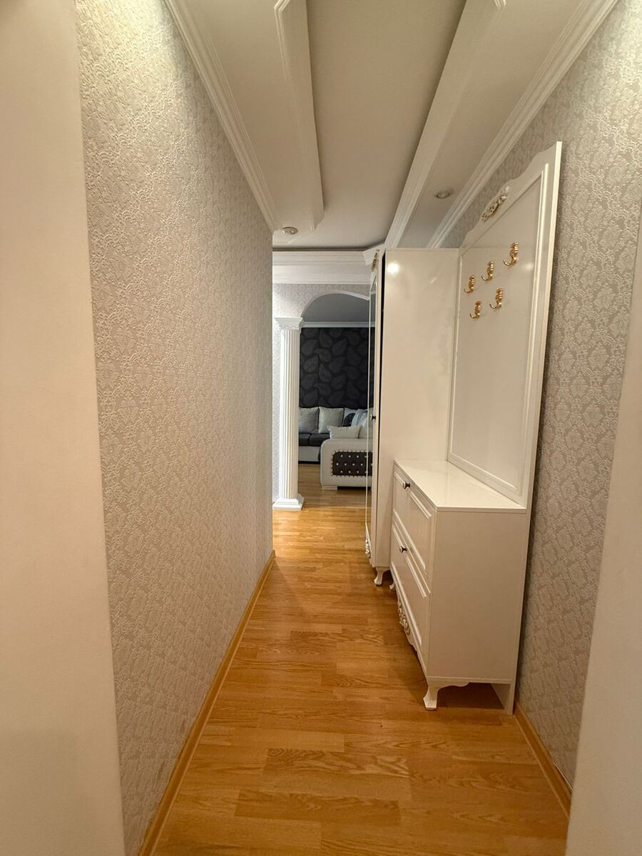 Satılır 2 otaqlı köhnə tikili 50 m² — Mənzil, Bakı (3)
