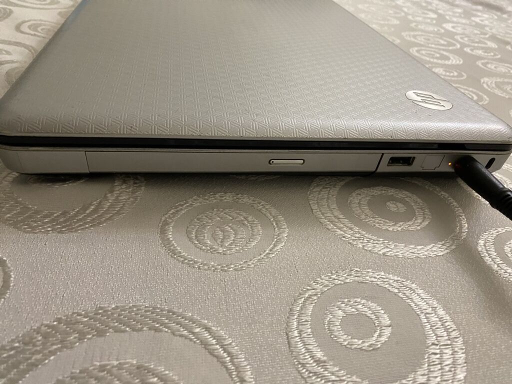 Islek veziyyetdedir,excel word proqramlarini rahatligla isledir,Normal — HP, Bakı (2)