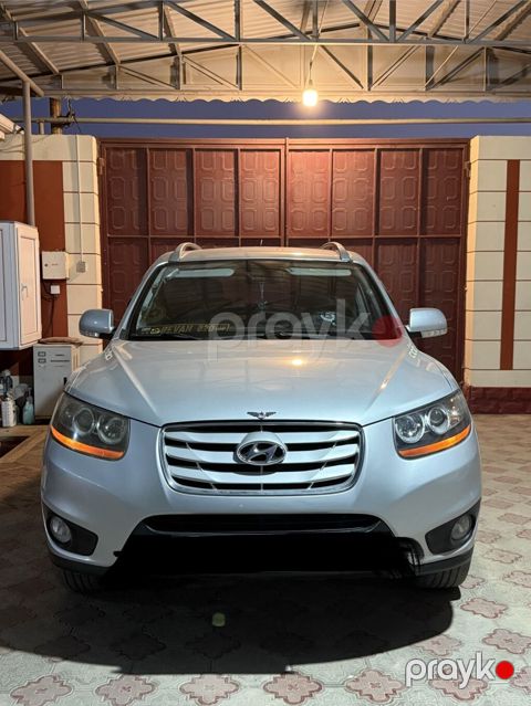 Hyundai Santa Fe: 2 l 2011 il Krossover
