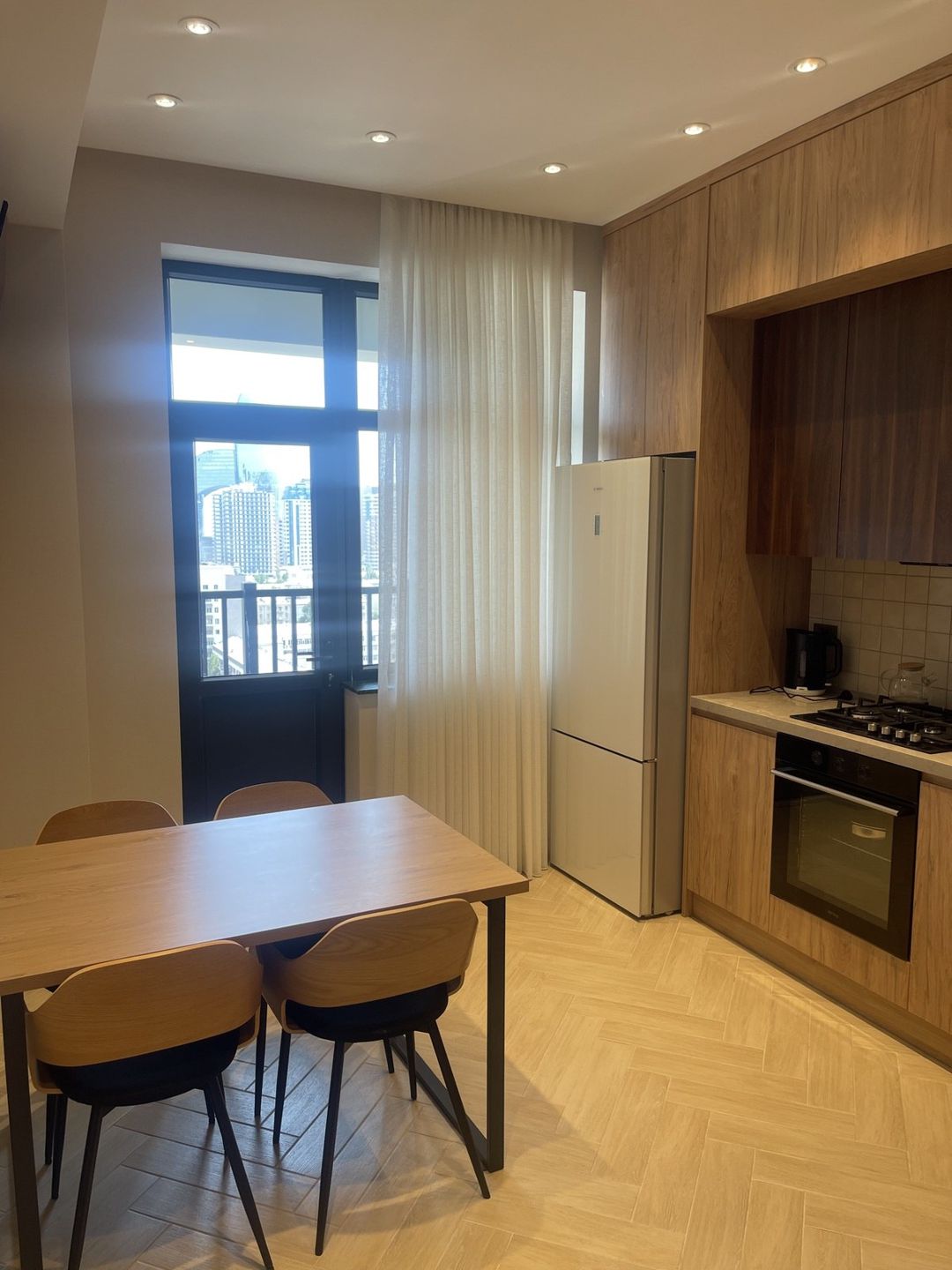 İcarəyə verilir 3 otaqlı yeni tikili 111 m² — Mənzil, Bakı (8)