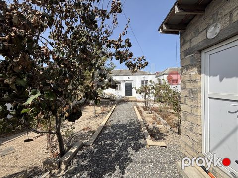 Satılır 2 otaqlı həyət evi/bağ evi 55 m²