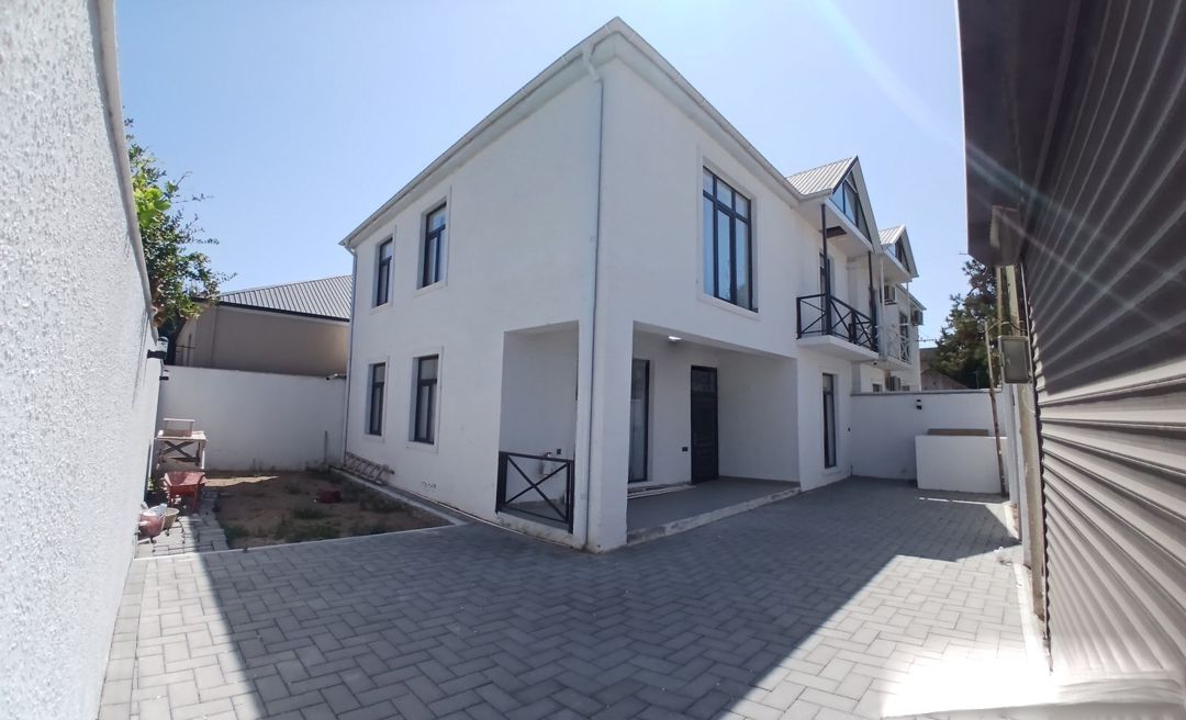 Satılır 5 otaqlı həyət evi/bağ evi 250 m² — Ev, villa, Bakı