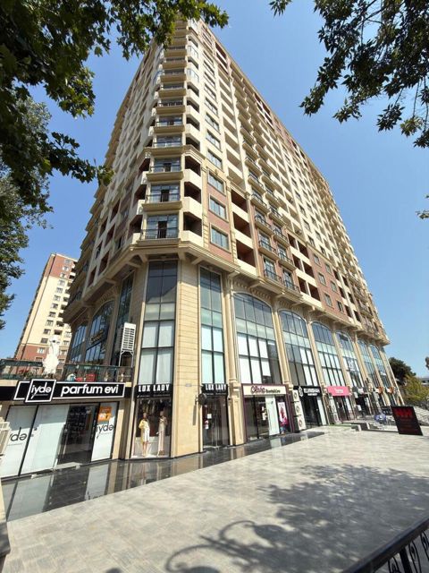 Satılır 3 otaqlı yeni tikili 100 m² — Bakı