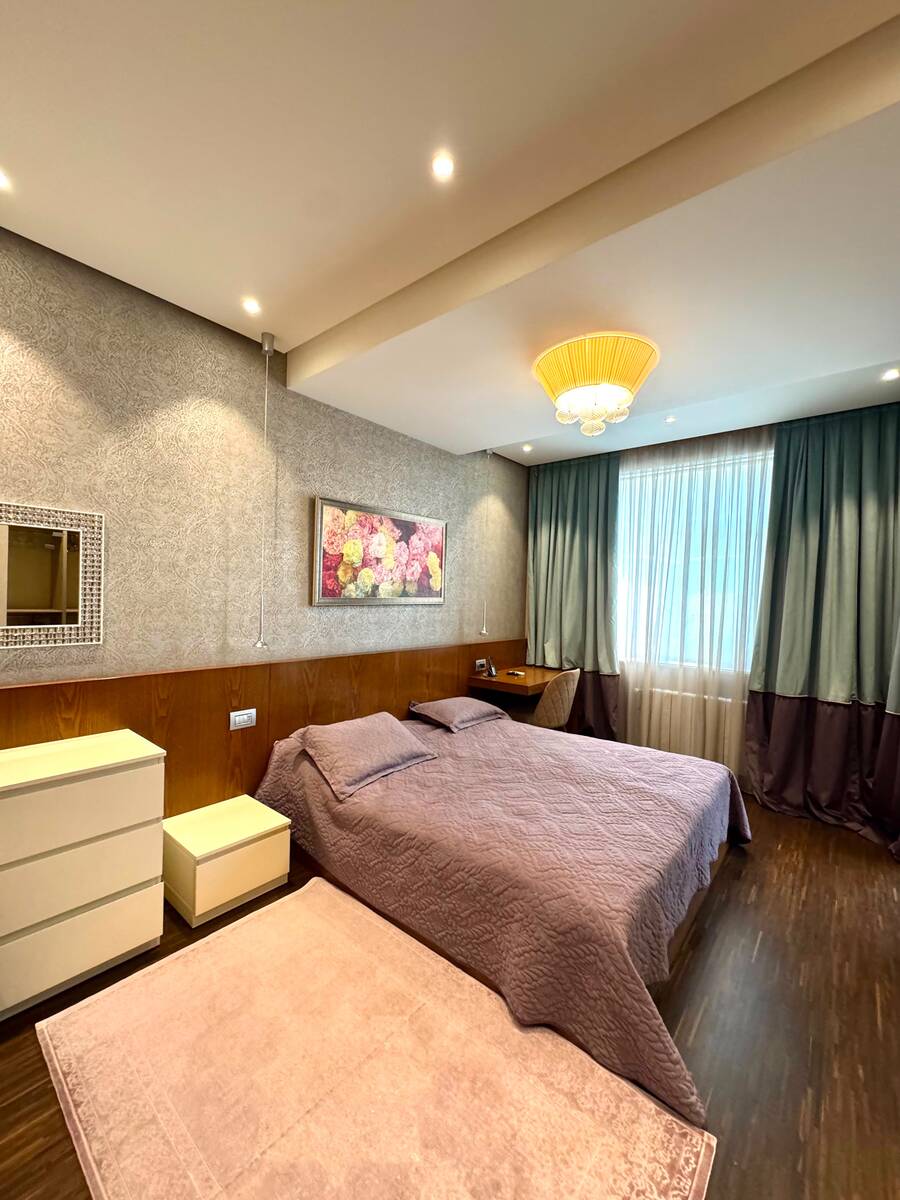 Satılır 3 otaqlı yeni tikili 140 m² — Mənzil, Bakı (7)
