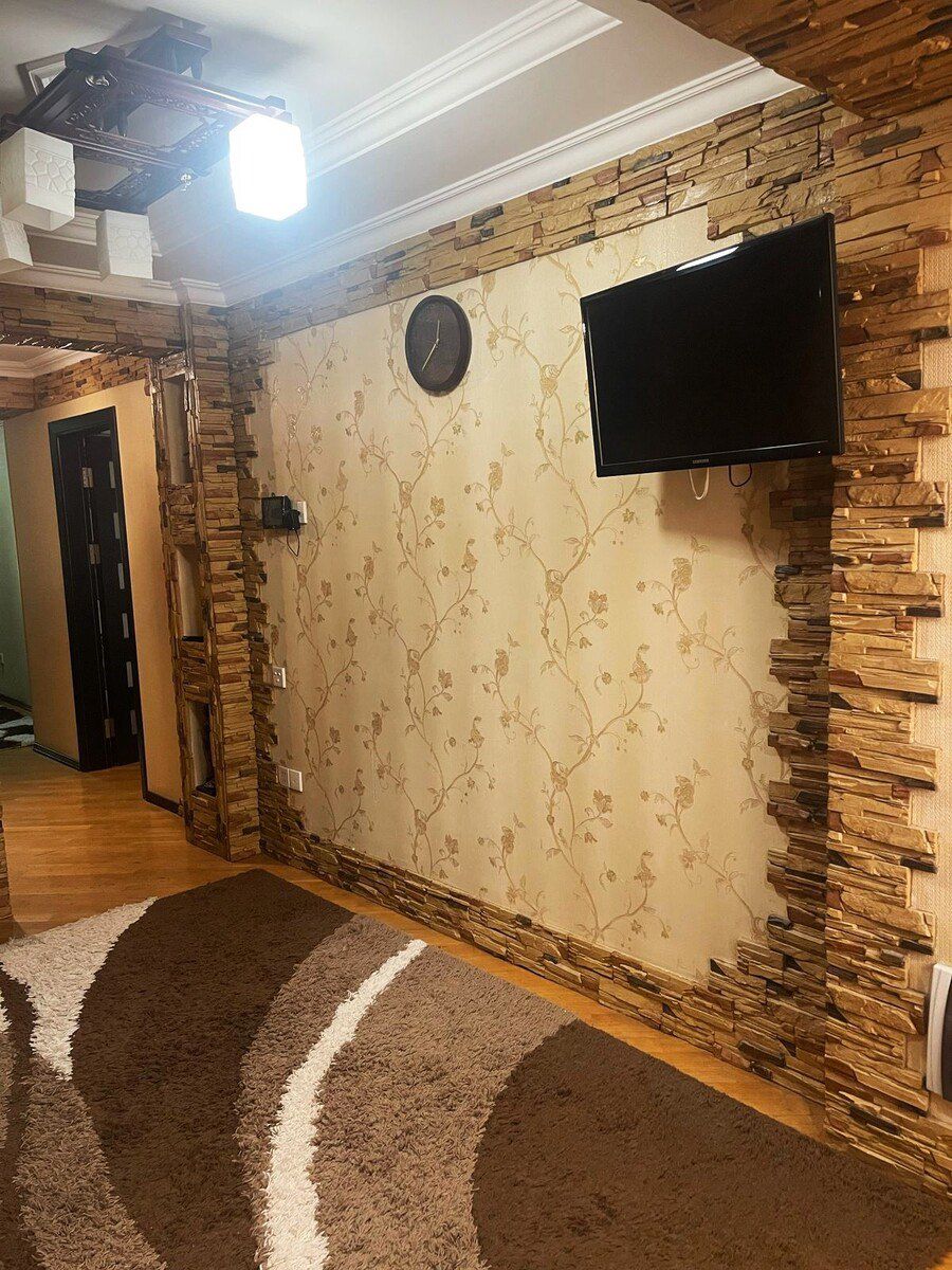 İcarəyə verilir 3 otaqlı köhnə tikili 90 m² — Mənzil, Bakı (8)