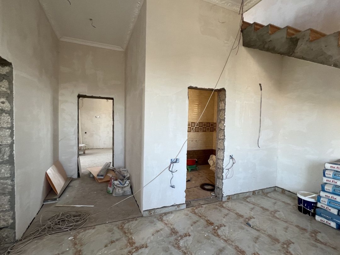 Satılır 4 otaqlı həyət evi/bağ evi 250 m² — Ev, villa, Bakı (9)