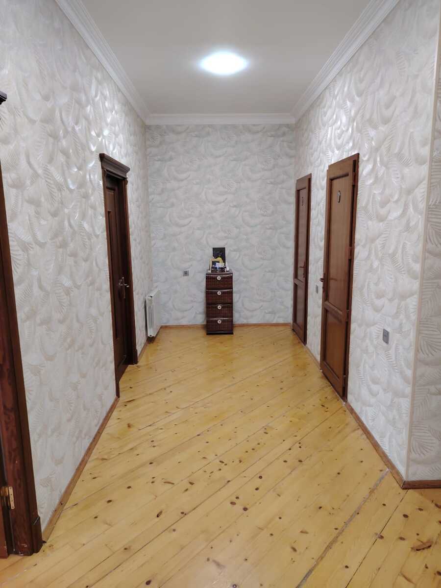 Satılır 7 otaqlı həyət evi/bağ evi 250 m² — Ev, villa, Bakı (12)