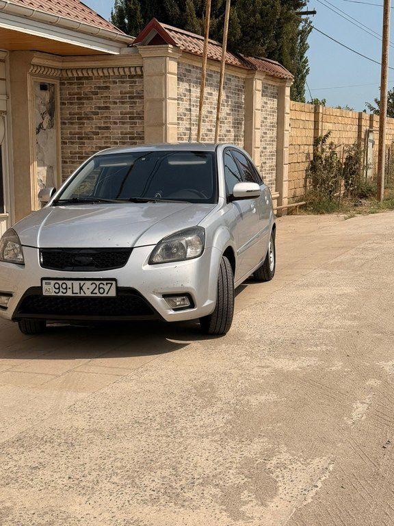 Kia Rio, 1.5 L, 2010 il, 190 000 km — Avtomobillər, Salyan (2)