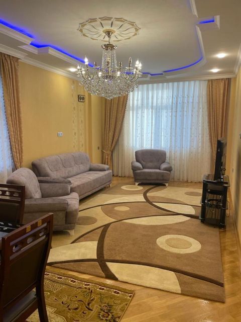 İcarəyə verilir 3 otaqlı yeni tikili 130 m² — Bakı