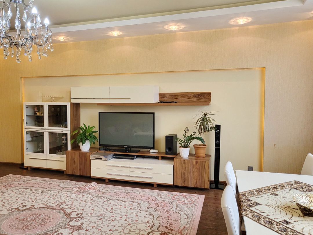 İcarəyə verilir 4 otaqlı yeni tikili 178 m² — Mənzil, Bakı (4)