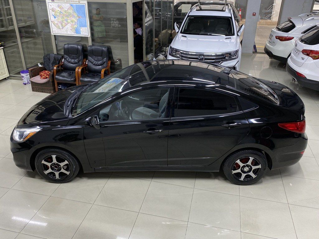Hyundai Accent, 1.6 L, 2015 il, 138 000 km — Avtomobillər, Sumqayıt (8)