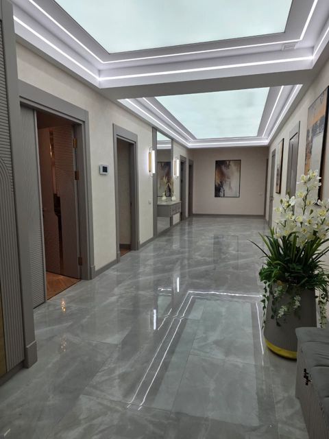 İcarəyə verilir 4 otaqlı yeni tikili 250 m² — Bakı