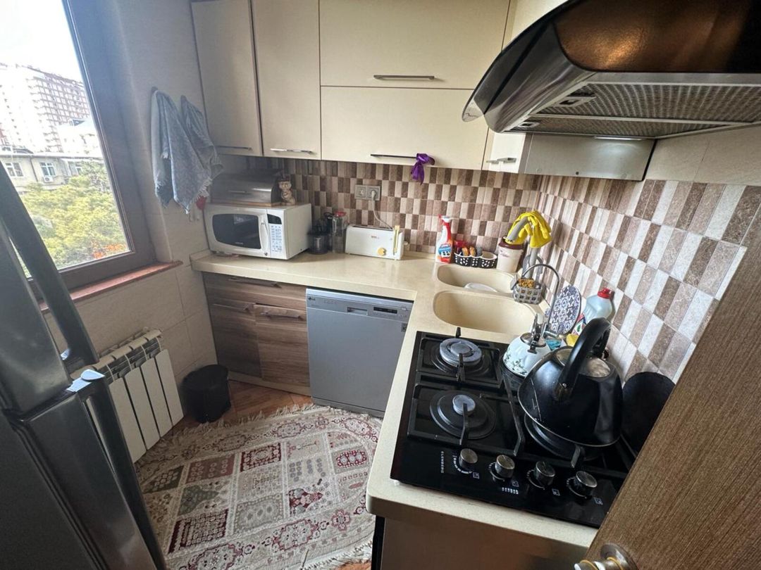 Satılır 3 otaqlı köhnə tikili 70 m² — Mənzil, Bakı (9)