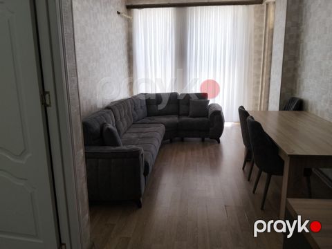 İcarəyə verilir 3 otaqlı yeni tikili 90 m²