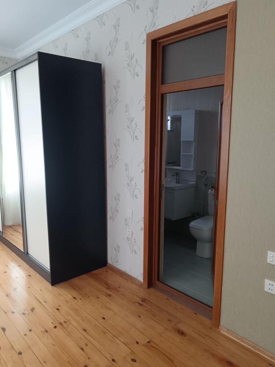 Satılır 8 otaqlı həyət evi/bağ evi 280 m² — Ev, villa, Bakı (11)