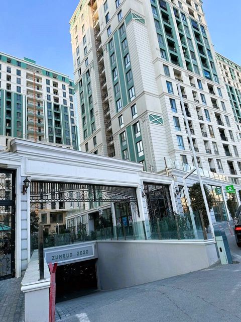 Satılır 3 otaqlı yeni tikili 142 m² — Bakı