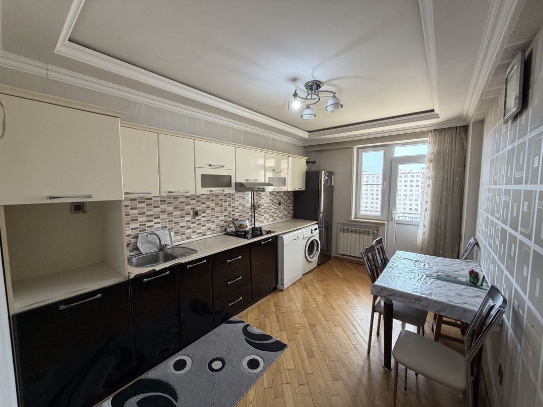 İcarəyə verilir 3 otaqlı yeni tikili 120 m² — Mənzil, Bakı (6)