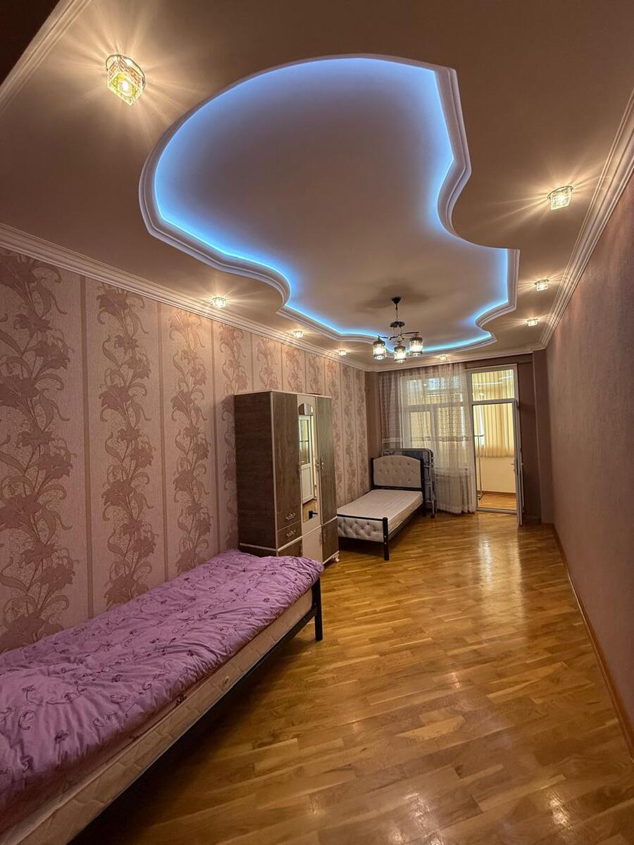 Satılır 3 otaqlı yeni tikili 130 m² — Mənzil, Bakı (9)