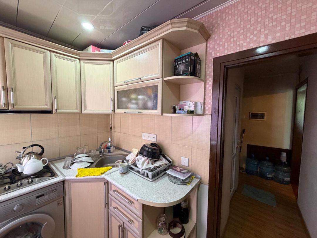 Satılır 2 otaqlı köhnə tikili 55 m² — Mənzil, Bakı (4)