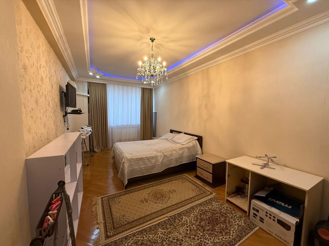 Satılır 4 otaqlı yeni tikili 145 m² — Mənzil, Bakı (9)