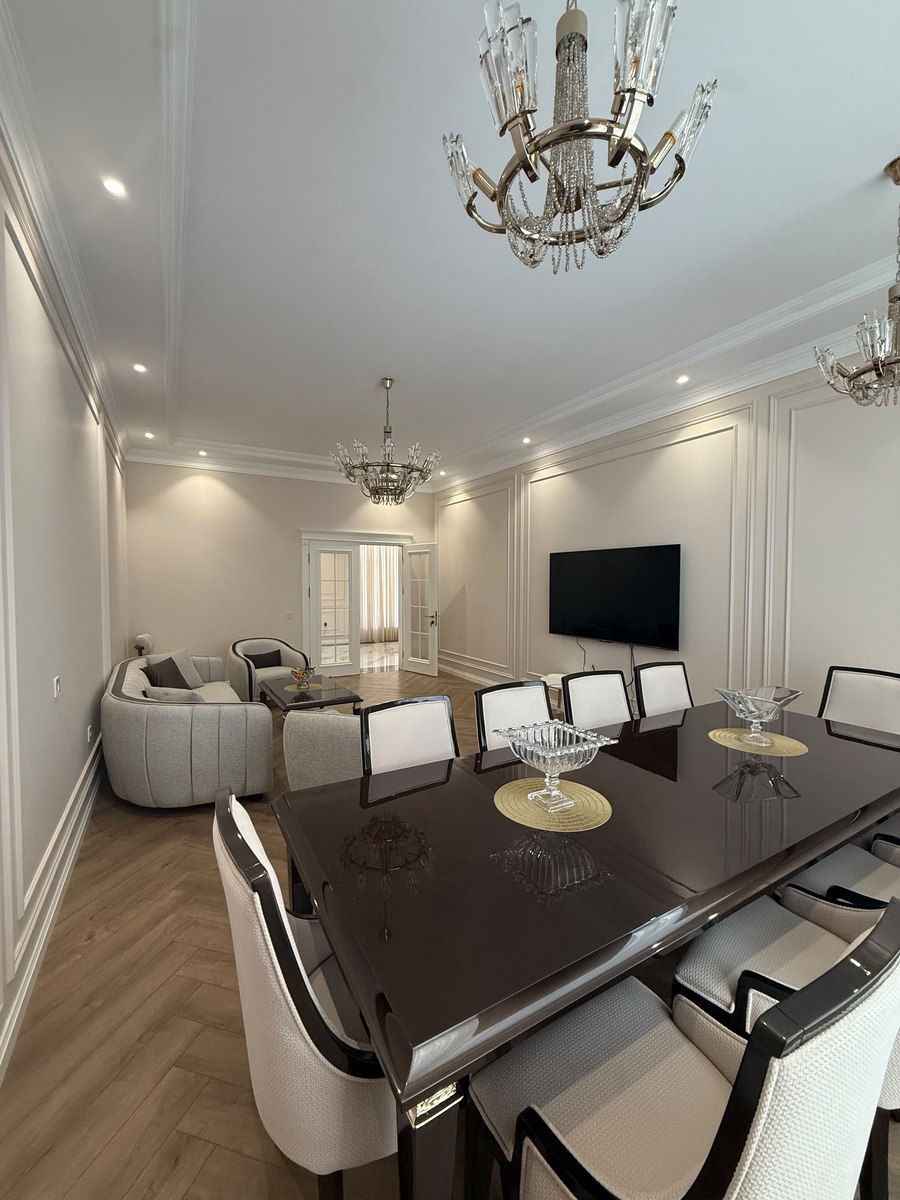 Satılır 5 otaqlı həyət evi/bağ evi 450 m² — Ev, villa, Bakı (9)
