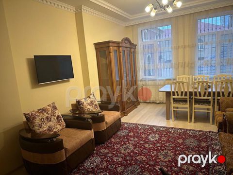 İcarəyə verilir 3 otaqlı yeni tikili 120 m²