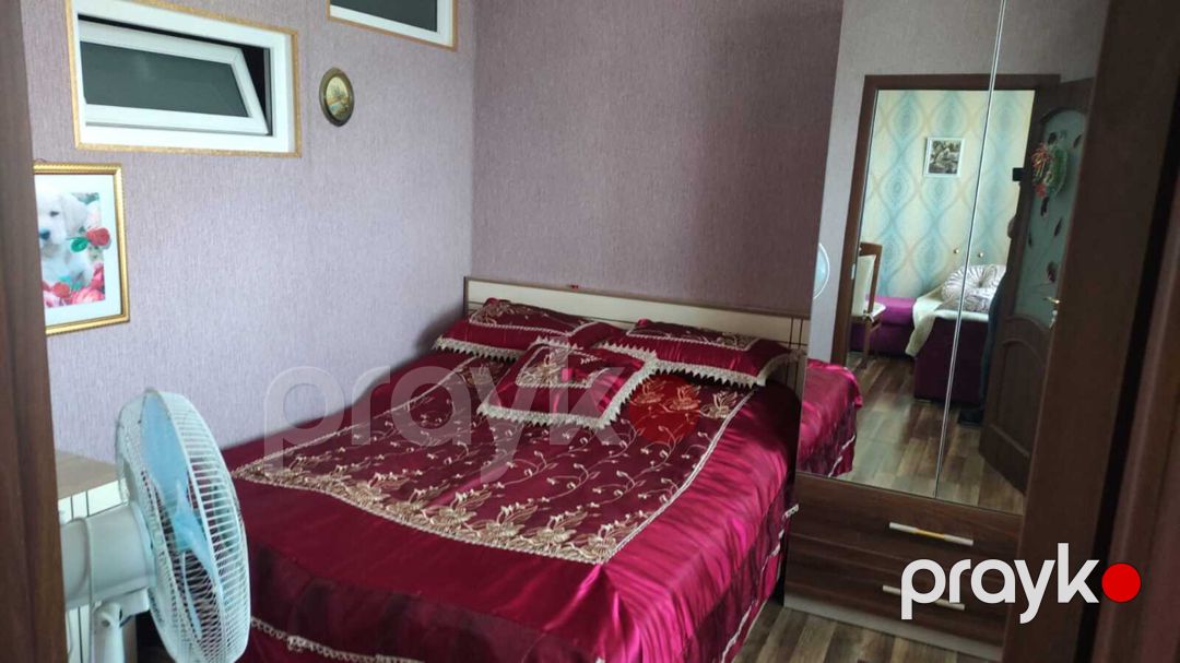 Satılır 8 otaqlı köhnə tikili 200 m² — Mənzil, Bakı (4)
