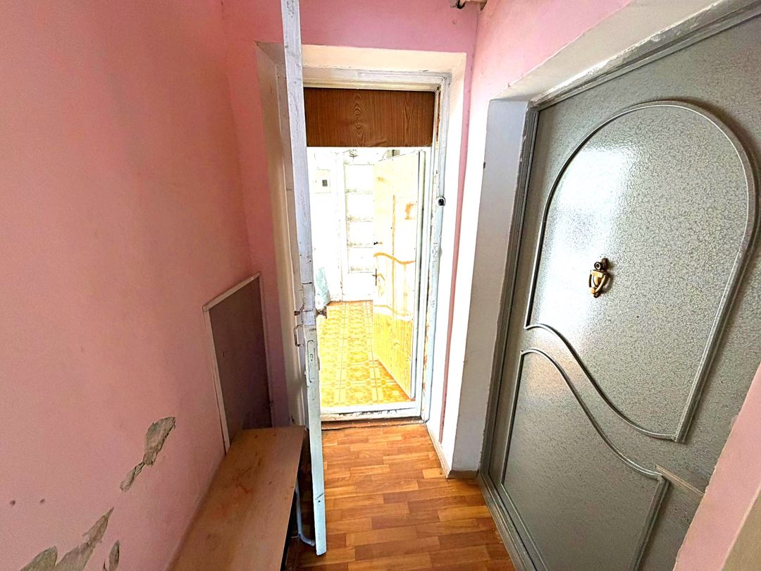 Satılır 1 otaqlı köhnə tikili 40 m² — Mənzil, Bakı (9)